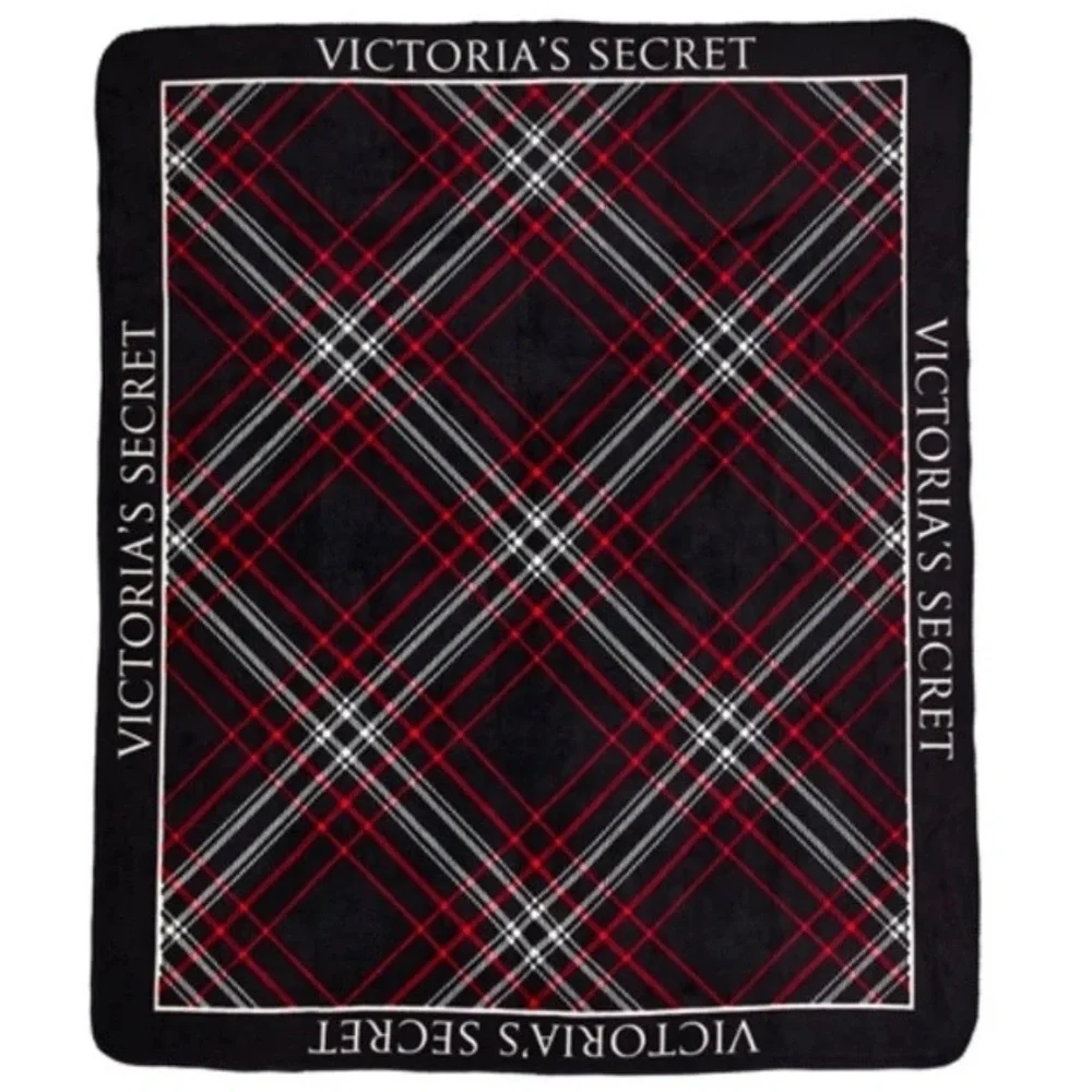 Victoria's Secret 2025 Holiday Black and Red Plaid Cozy Fleece Blanket